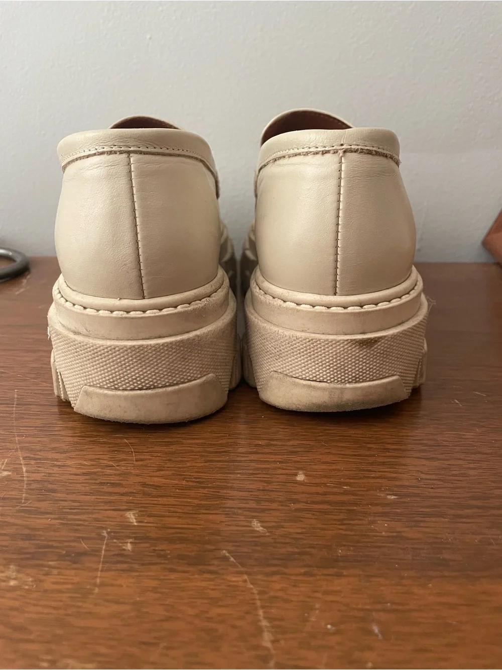Alohas loafers